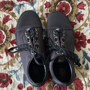 Harry Potter edition Vans low top NWOT